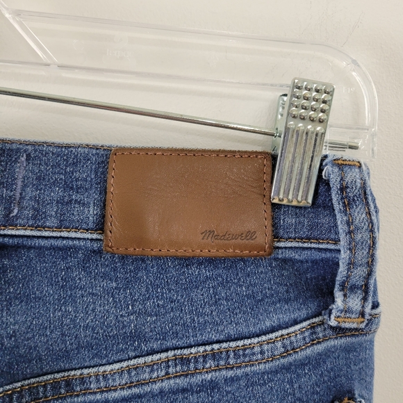⬇️Price drop⬇️ Madewell 10" High Rise Skinny Jeans - Picture 9 of 12